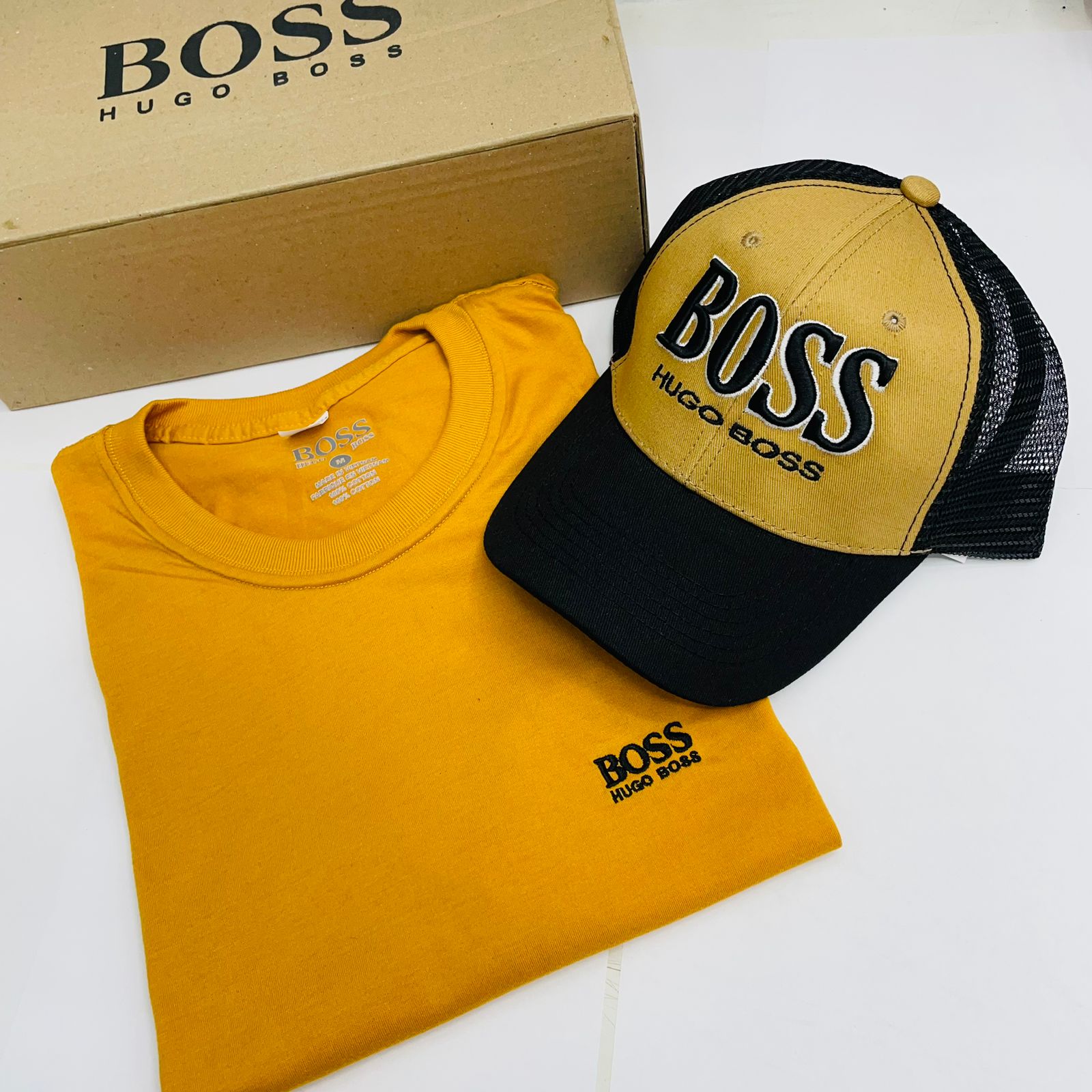 Kit Camiseta y Gorro - HUGO BOSS